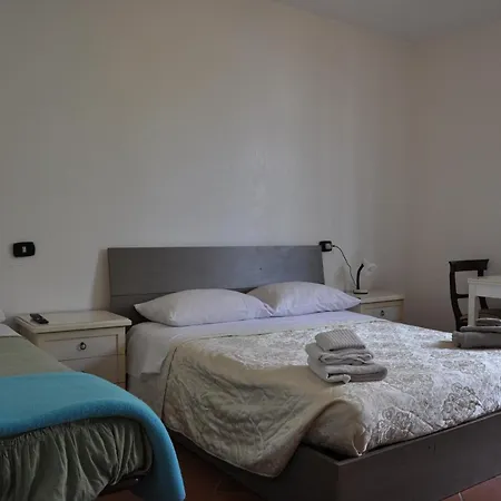 Guest house Casa Di Cinzia 3*