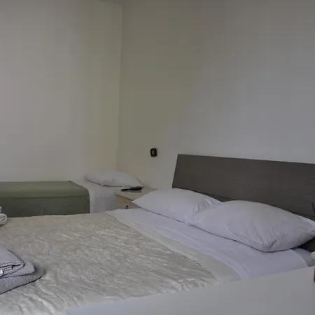 Casa Di Cinzia בית הארחה