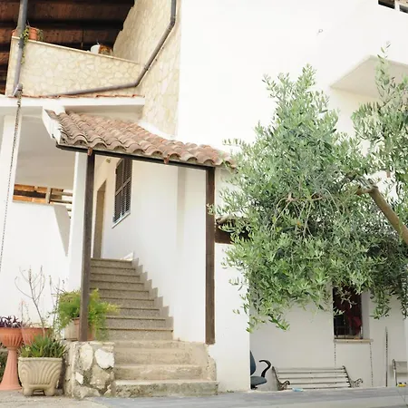Casa Di Cinzia 3*